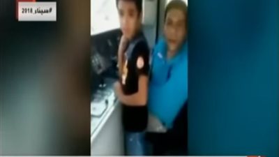 فيديو.. المترو يوقف سائقًا اصطحب طفلا داخل كابينة القيادة