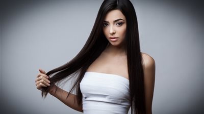 للسيدات.. تعرفي على أسعار الشعر المستعار في الأسواق