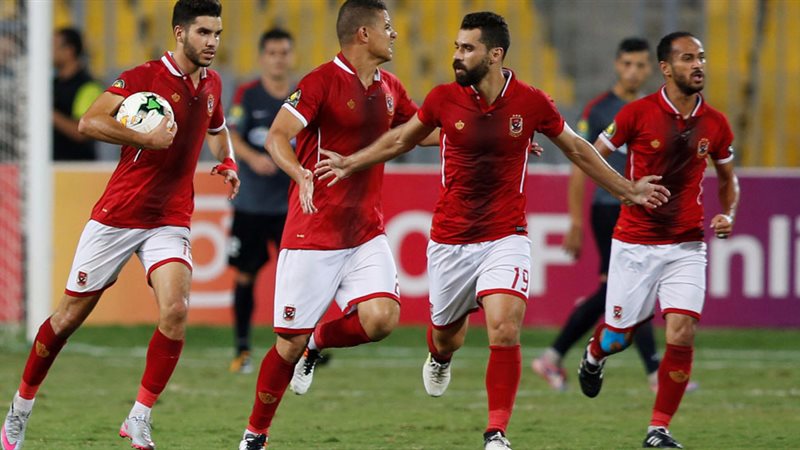 لاعبو الأهلي