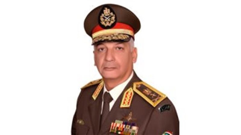 الفريق محمد زكي وزير
