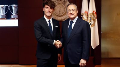 ريال مدريد يقدم نجمه الجديد ألفارو أودريوزولا في مؤتمر صحفي