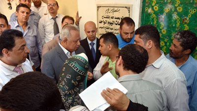 تفاصيل جولة محافظ الشرقية لـ مستشفى القنايات المركزي 
