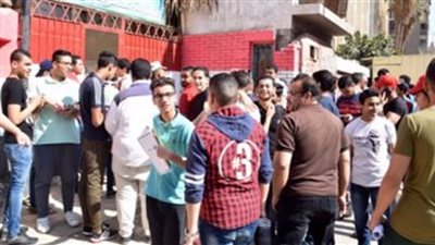 نقل عاملين فى مدرسة ثانوية بكوم أمبو لتلاعبهم بدرجات الطلاب
