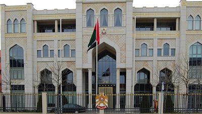 عناوين السفارات في دليل 