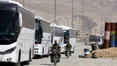 دخول 10 حافلات لنقل المسلحين إلى شمال سوريا