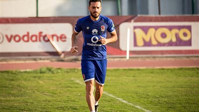  معلول يغيب عن مران الأهلي