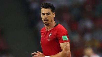 ليل الفرنسي يدعم صفوفه بـ