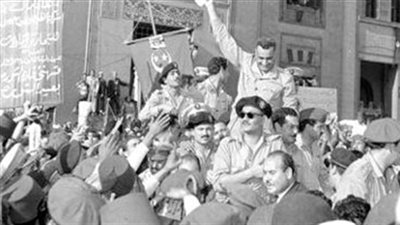 ثورة يوليو تزيح 