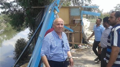صور.. حملة موسعة لإزالة التعديات على حرم السكك الحديدية في الدقهلية