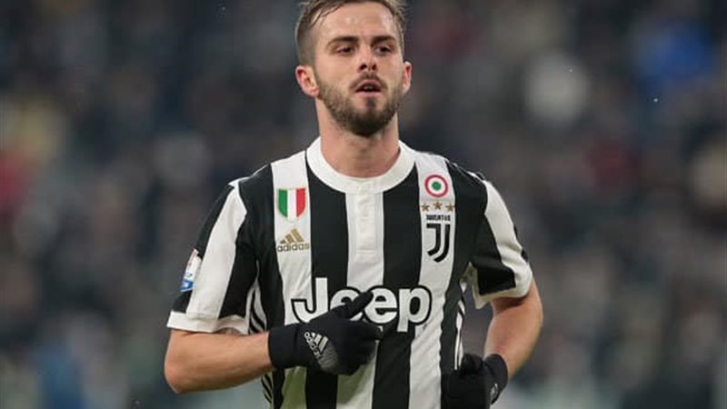 ميراليم بيانيتش لاعب