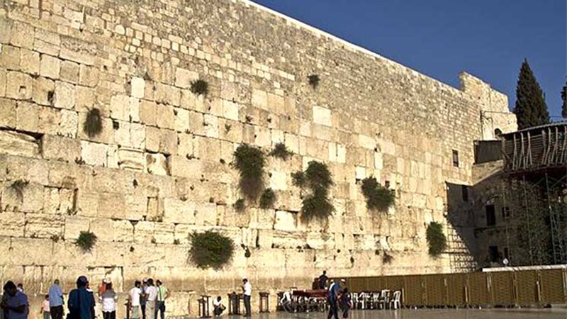 حائط البراق في المسجد