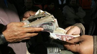 ضبط 63 متهم لقيامهم بإرتكاب 39 اتجار بالنقد الأجنبى خلال أسبوع