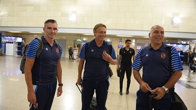 بعثة الأهلى تغادر إلى بتسوانا لمواجهة تاونشيب 