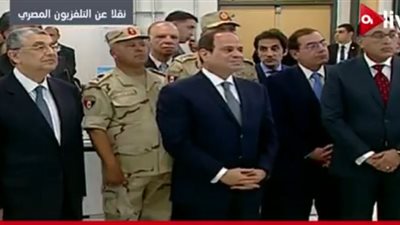 السيسي يتفقد غرفة التحكم الرئيسية بـ 
