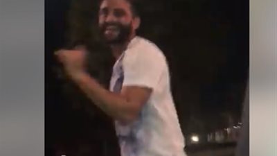 فيديو| شاب يقلد دينا الشربيني بتحدي 