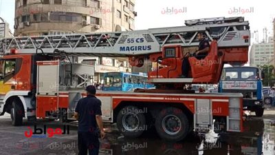 صور.. بوابة المواطن ترصد محيط حريق برج التجاريين