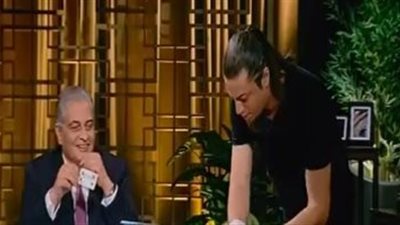 فيديو .. أولى خداعات ساحر تركي عقب خروجه من 
