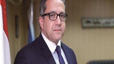 وزير الآثار يعلن موعد افتتاح الجناح الشرقي بـ المتحف المصري