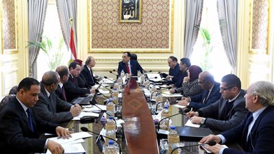 مجلس الوزراء يوافق على تشغيل المنطقة الصناعية الروسية  بقناة السويس
