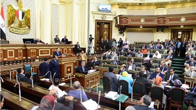 لجنة الشئون العربية في البرلمان تدين التفجيرات الإرهابية في سوريا