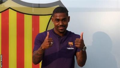 شرط خيالي من رئيس روما لقبول اعتذار برشلونة