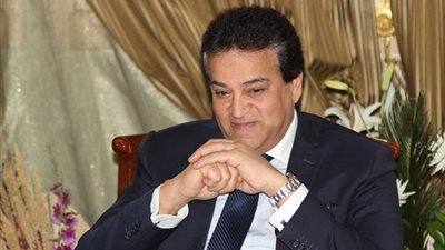 فيديو.. وزير التعليم العالي يوضح آليات التنسيق بين الصحة والمستشفيات الجامعية