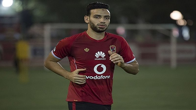 ميدو جابر لاعب النادي