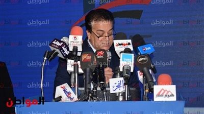 مؤتمر الشباب السادس.. رامى رضوان يقاطع وزير التعليم العالى: وقتك خلص