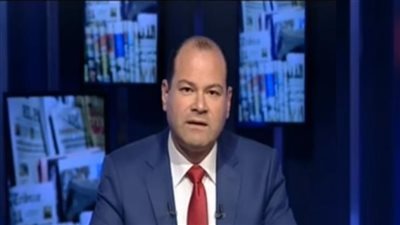 فيديو.. نشأت الديهى للرئيس السيسى: مستعدين لدفع فاتورة إصلاح التعليم