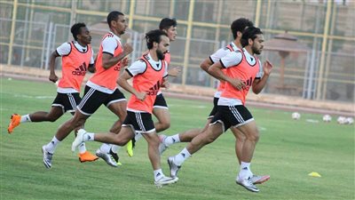 صور .. المقاصة يبدأ الاستعدادات الخاصة لمباراة سموحة بالدوري 