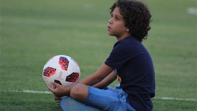 صور .. نجل عبد الله السعيد في مران المقاصة