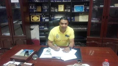 صور.. أسامه حسن يقدم برنامج 