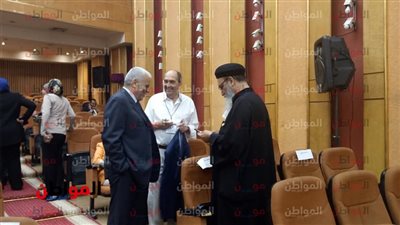 صور.. هيئة الاستعلامات تستعد لبدء مؤتمر 