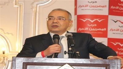 عصام خليل لـ