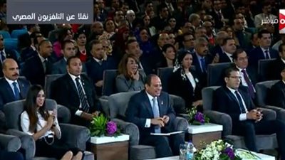 المؤتمر الوطني السادس للشباب .. السيسي يفاصل مع وكيل الرقابة الإدارية: 4 لا خليها 2 