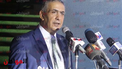 فيديو وصور.. طارق السعيد يستعرض مشروع حديقة حيوان برج القاهرة الإفتراضية