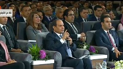 المؤتمر الوطني السادس للشباب .. الرئيس السيسي: البنية المعلوماتية هتعرفنا مين يستحق الدعم 