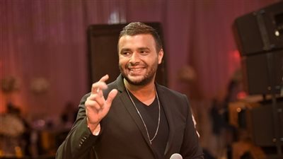 رامي صبري يسترجع ذكريات أغنية أنا ليه بشتاقلك لـ