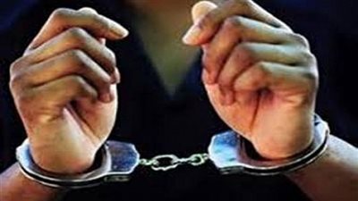 ضبط عاطل لسرقته فلنكات السكك الحديدية في الجيزة