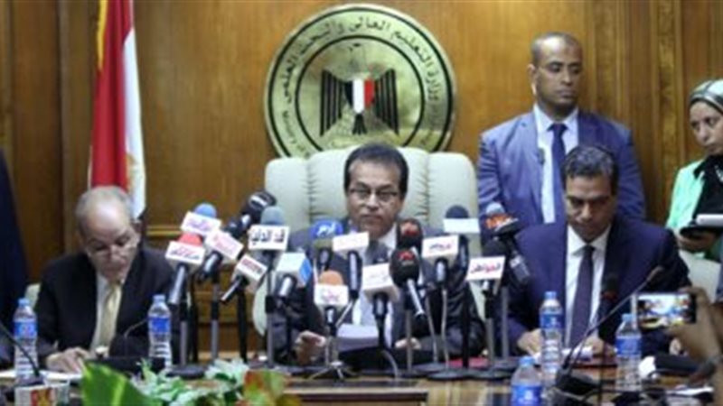 الدكتور خالد عبد