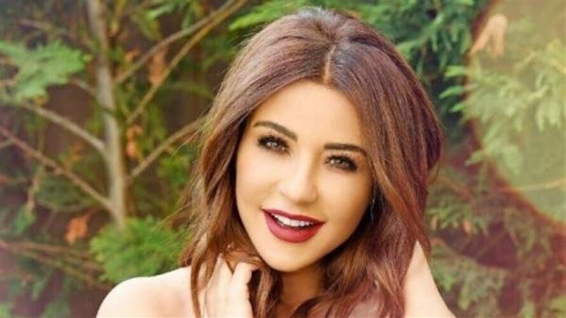 الفنانة ماغي بوغضن