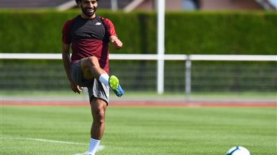 صور.. صلاح يستهل تدريباته في فرنسا