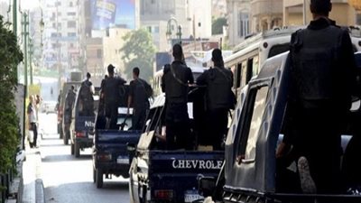 ضبط 10 عاطلين بحوزتهم مواد مخدرة في القليوبية 