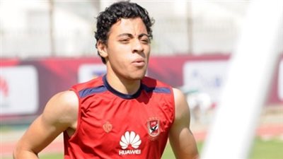 طبيب الأهلي: أكرم توفيق لا يعاني من أي إصابات
