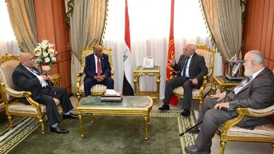 محافظ بورسعيد ورئيس هيئة قضايا الدولة يفتتحان فرع بورسعيد أول