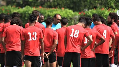 على ماهر يختار عشرين لاعبًا لـ