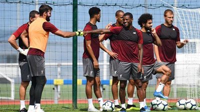 صور .. ألكسندر أرنولد ينضم لتدريبات ليفربول