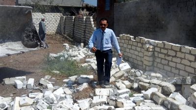 إزالة 5 حالات تعدِ على الأرض الزراعية بـ دمنهور