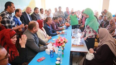 محافظ كفرالشيخ يفتتح مدرسة الشهابية الاعدادية الجديدة بالبرلس 