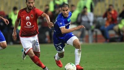 طبيب الأهلي: وليد سليمان يخضع لبرنامج علاجي مكثف بسبب المصري